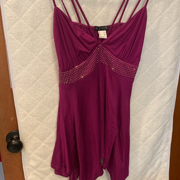 Venus fuchsia rhinestone accented top - Picture 1 of 5